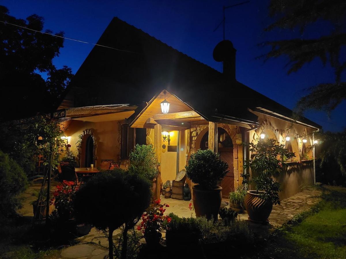 Vikendica Kraj Dunava Oaza Banostor Exterior foto